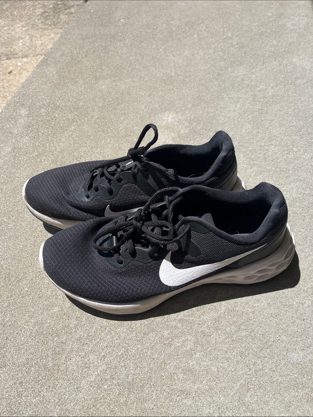 Nike Revolution Black Running Shoes